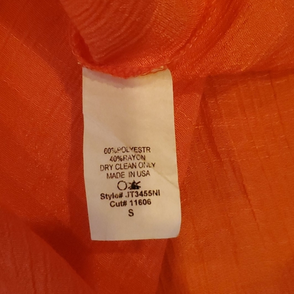 Top - Picture 6 of 6